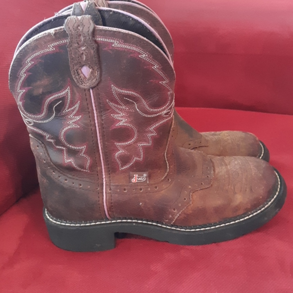 Justin boots
